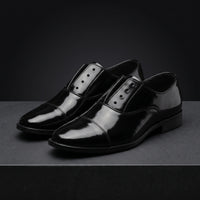 Men’s Black Loafer-Style Slip-On Shoes – Stylish & Comfortable